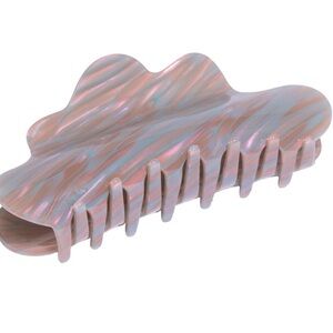 Chunks Large Nimbus Hair Claw Clip
Color Fuel Brand New With Tags in Package